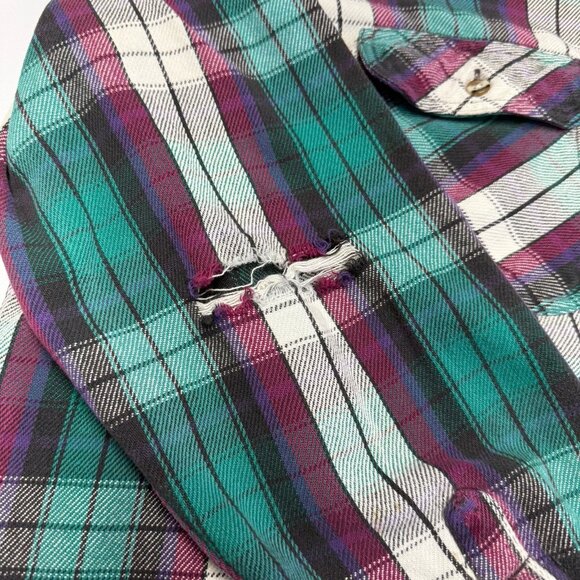Vintage Field & Stream Plaid Flannel Purple & Green Button Shirt Size XL - Picture 7 of 16